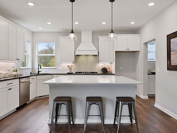 The Erie - Kitchen