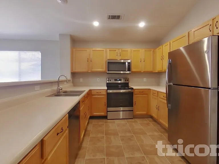 8520 W Sonora St — Photo 5