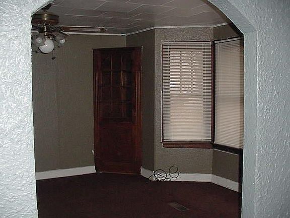 3rd image of 1009 E 28th Ave