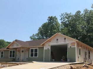 98 John Knoll Dr, Linn, MO 65051