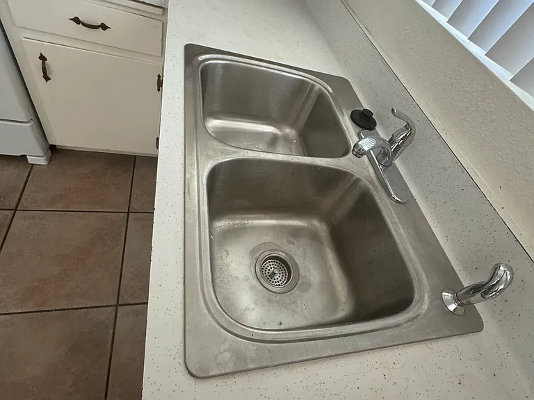 13535 Yakima Rd #4 — Photo 2