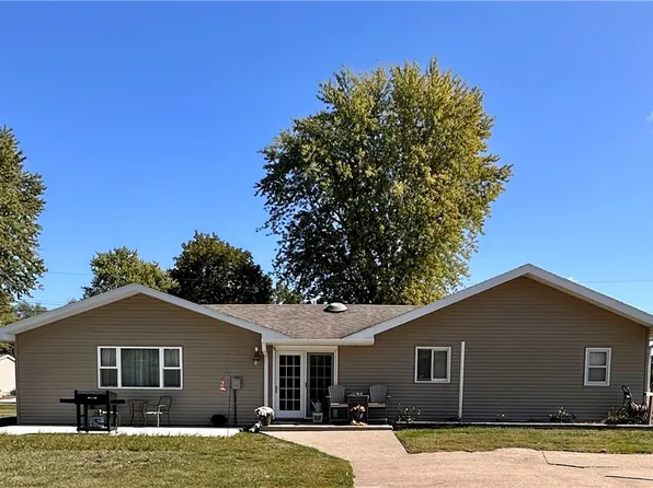 420 Broad St, Reasnor, IA 50232