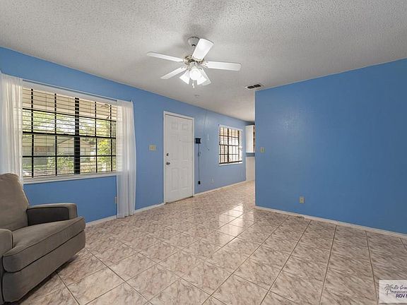 4th image of 3614 Boardwalk Ave