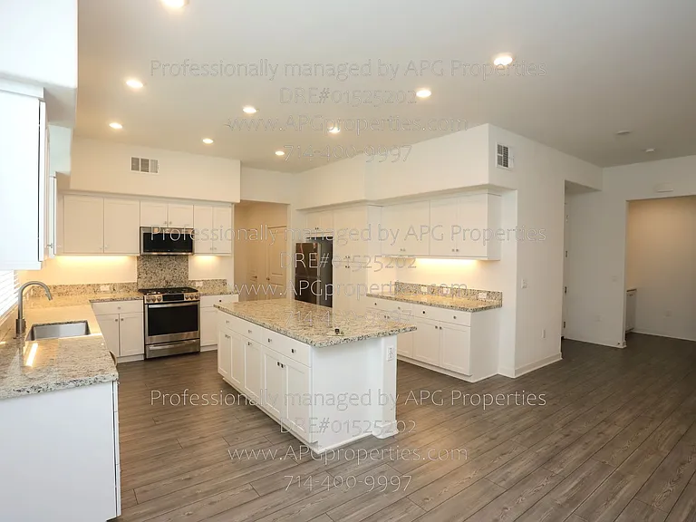 1851 S Union St #6 — Photo 2