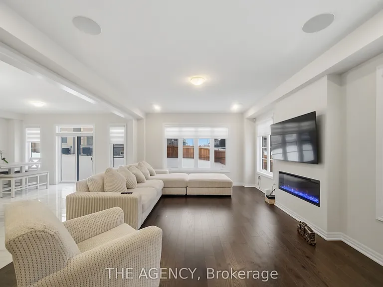 134 Flood Ave — Photo 6