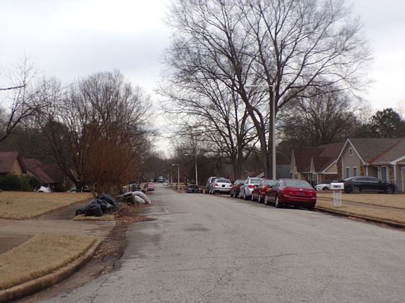 4th image of 6863 Gilford Dr