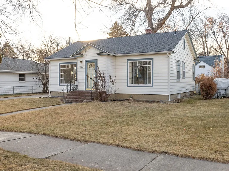 2208 Pine St — Photo 30