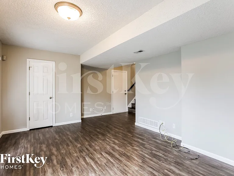 8688 NE 110th St — Photo 12