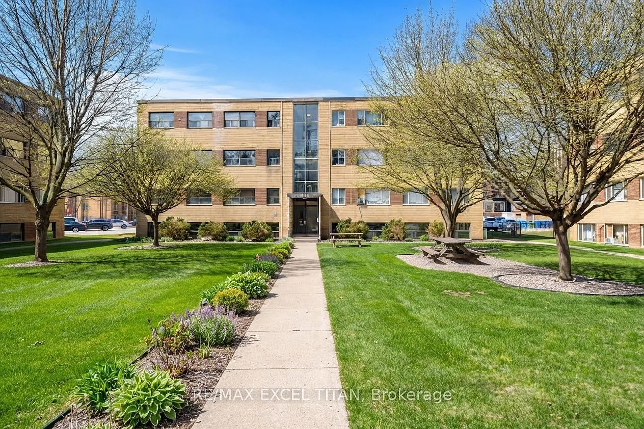 2 bed, $1,895 — Photo 1
