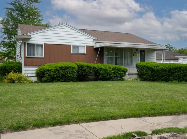 582 Travis Dr, Dayton, OH 45431