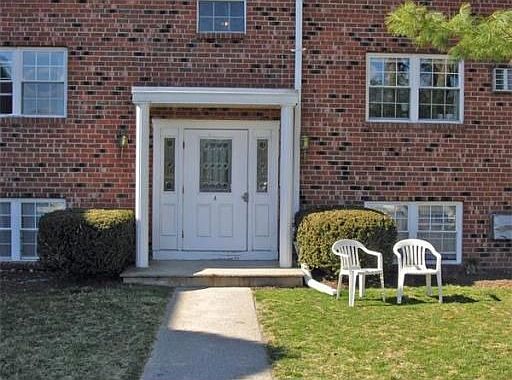 2nd image of 91 Pleasant St APT A11