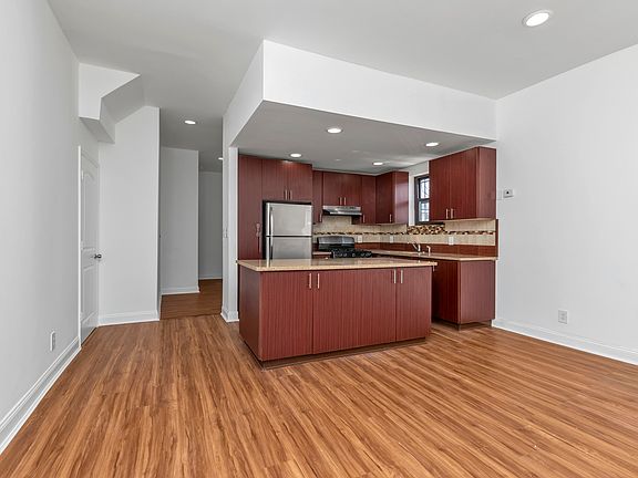 5th image of 7719 Parsons Blvd