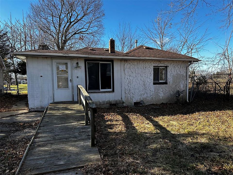 2nd image of 3607 S Wigger St