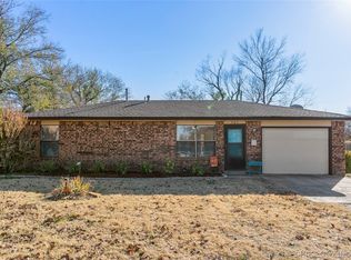505 W Maple St, Collinsville, OK 74021