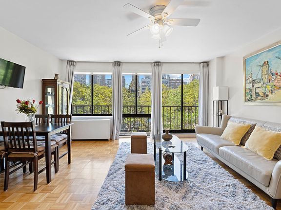 2nd image of 359 E 68th St APT 4A