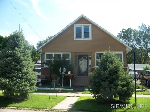 1610 Spruce St, Granite City, IL 62040
