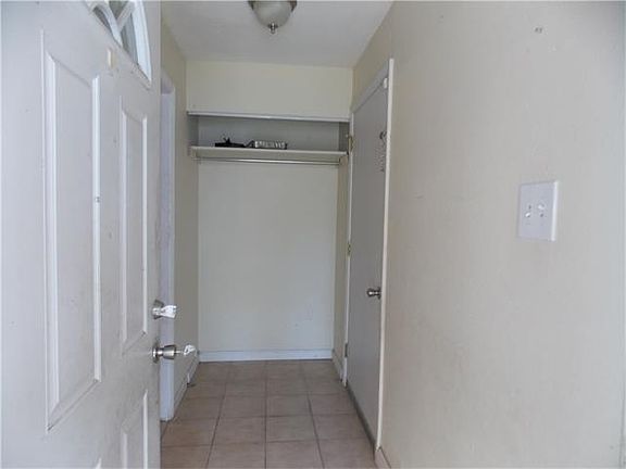 4th image of 168 Valentine Dr