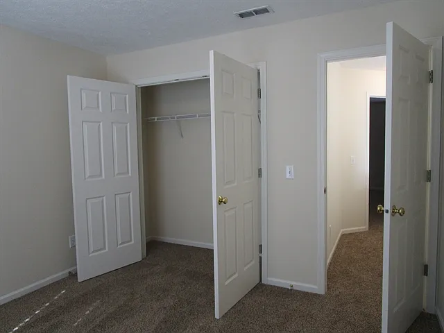 5964 Keensburg Dr — Photo 16