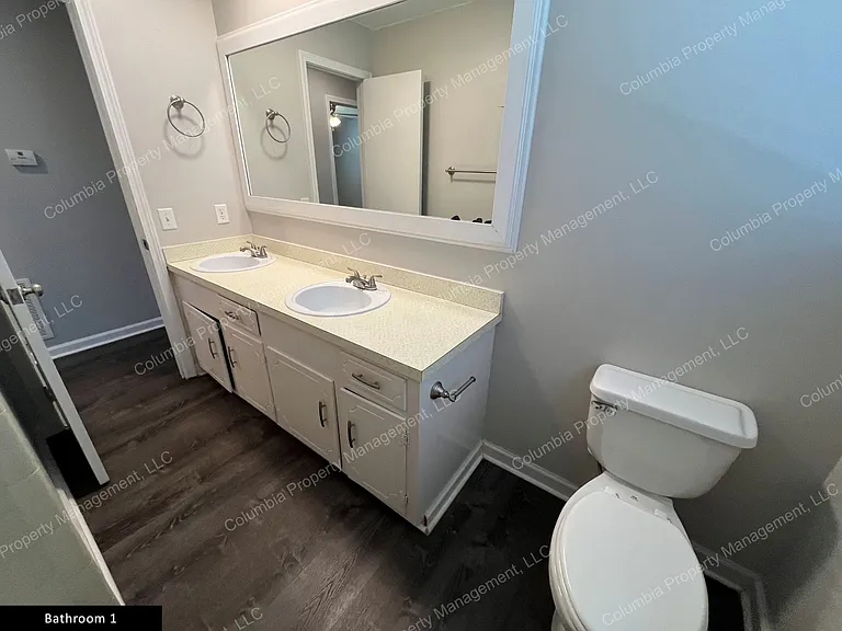 306 Lloydwood Dr — Photo 7