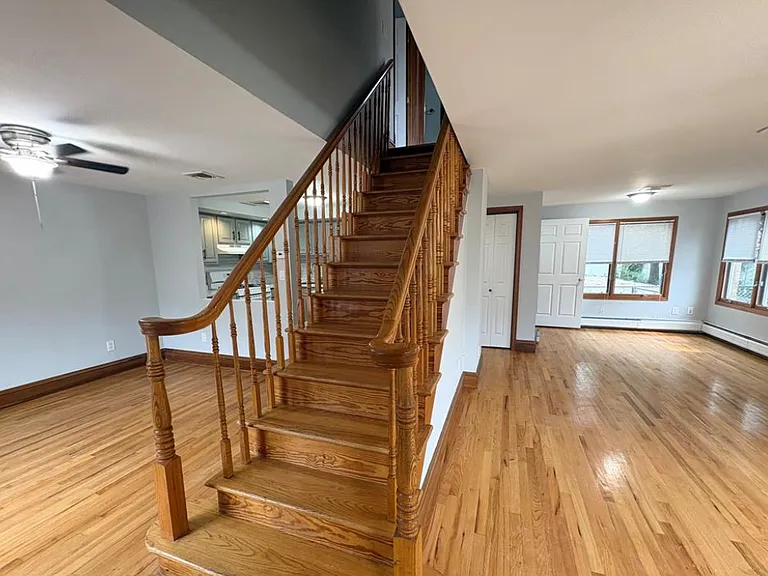 476 Highland Ave #2 — Photo 5