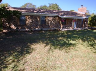 911 Scott Dr, Mobile, AL 36608