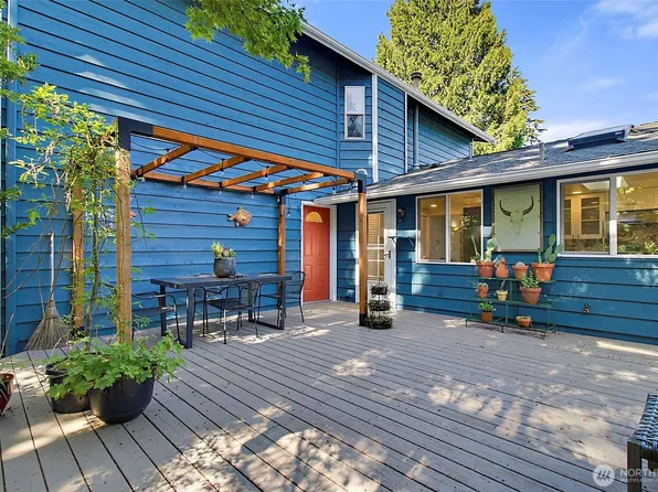 27117 41st Place S, Kent, WA 98032