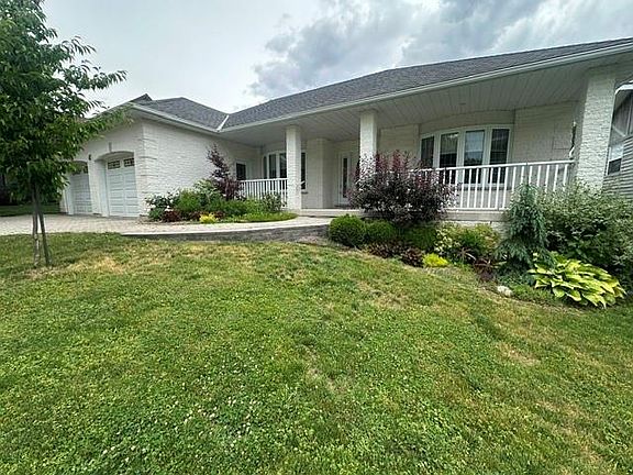 2nd image of 41 Sunset Ave