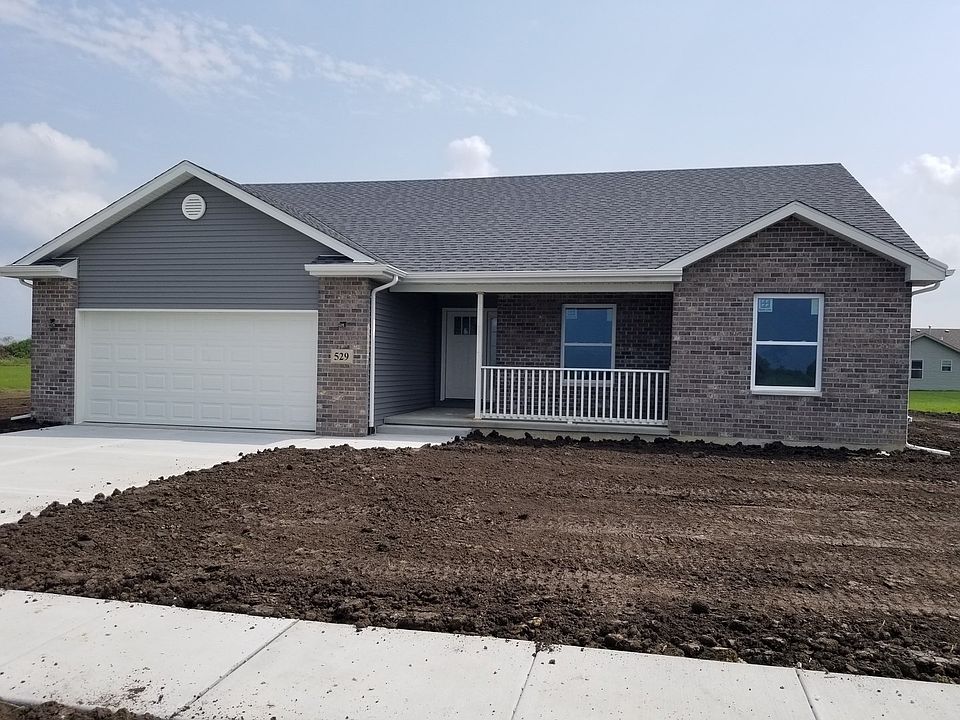 1st image of 529 Carriage Ct