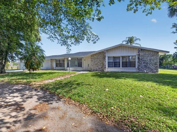 10157 La Reina Road, Delray Beach, FL 33446