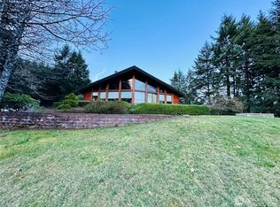 130 Glory Rd, Woodland, WA 98674