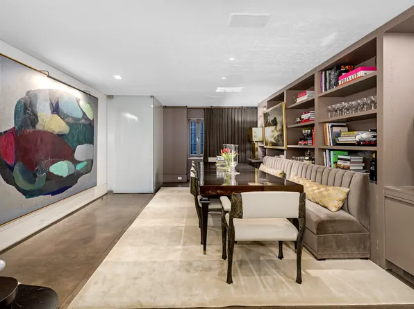 160 East 63rd Street image 2 of 11