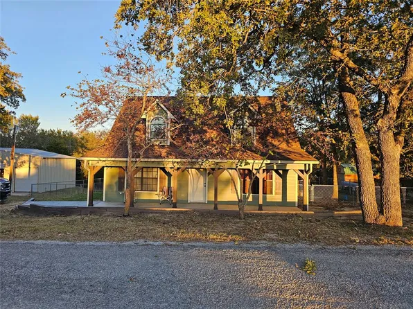 3699 Meadowlark Dr, Marietta, OK 73448