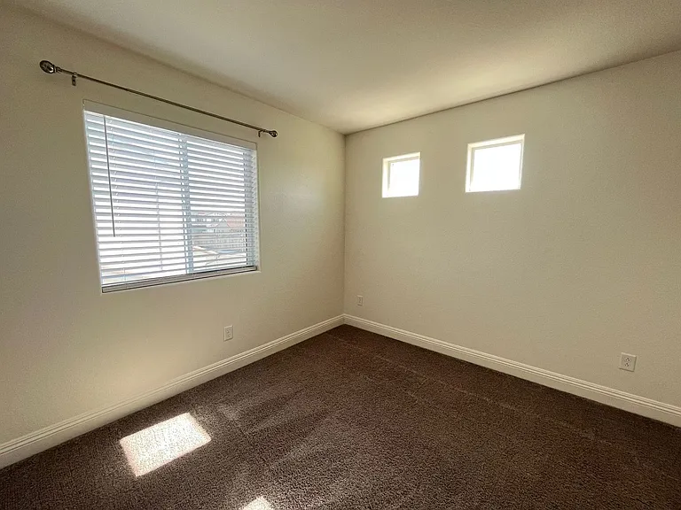 307 Ninos Dr — Photo 14