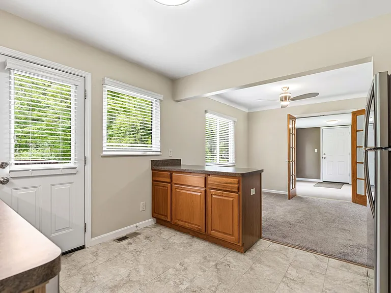 4026 Columbia Rd — Photo 12