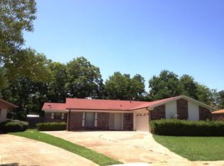 2512 Lavonne Cir, Bossier City, LA 71111