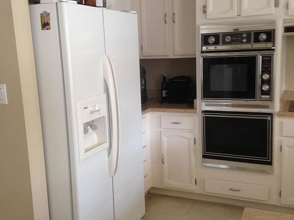 5th image of 2345 W Monte Ave