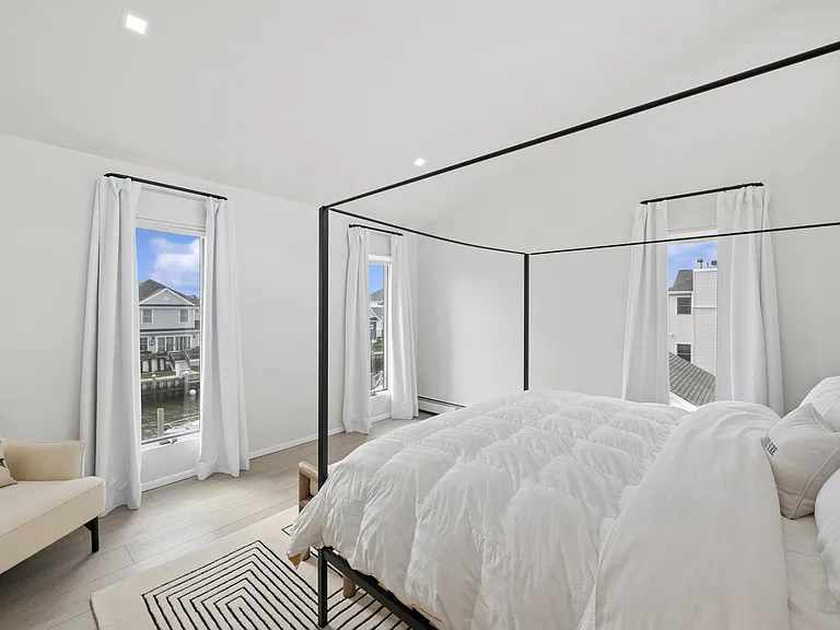 34 Shinnecock Rd — Photo 44