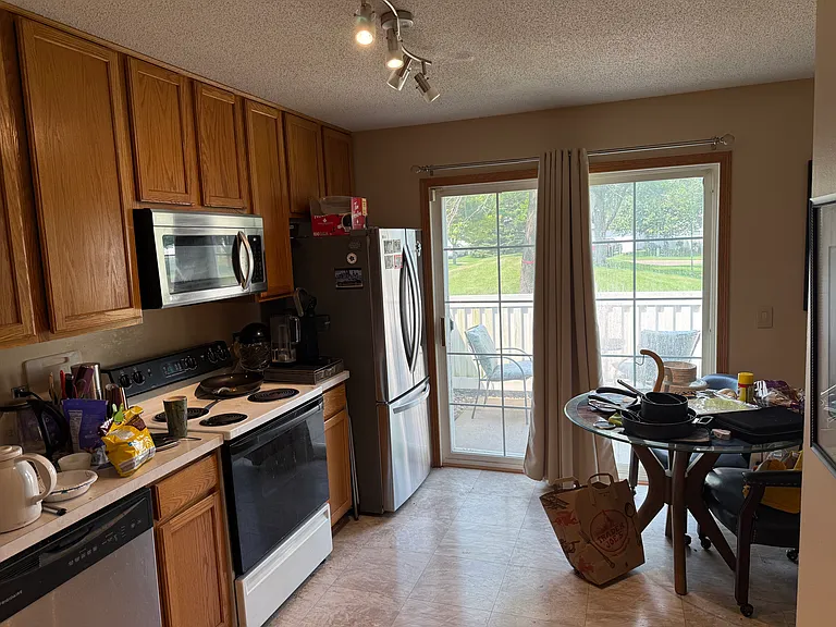 15876 Firtree Ln #TOWNHOME — Photo 7