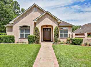 2610 Woodstock Dr, Lufkin, TX 75904
