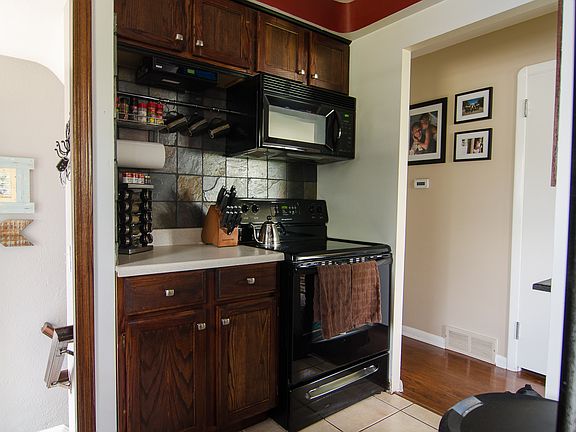 4th image of 4413 Fruitland Dr