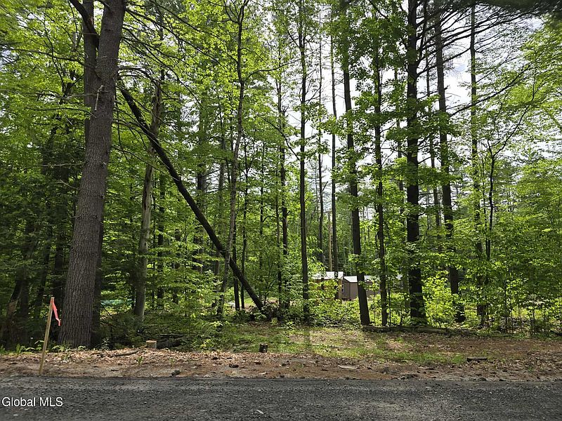 5th image of 888 Landon Hill Road