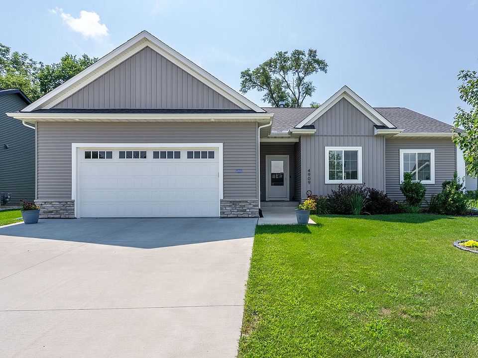 1st image of 4909 Willow Cir