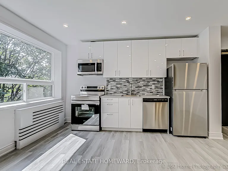 419 Woodbine Ave #10 — Photo 18