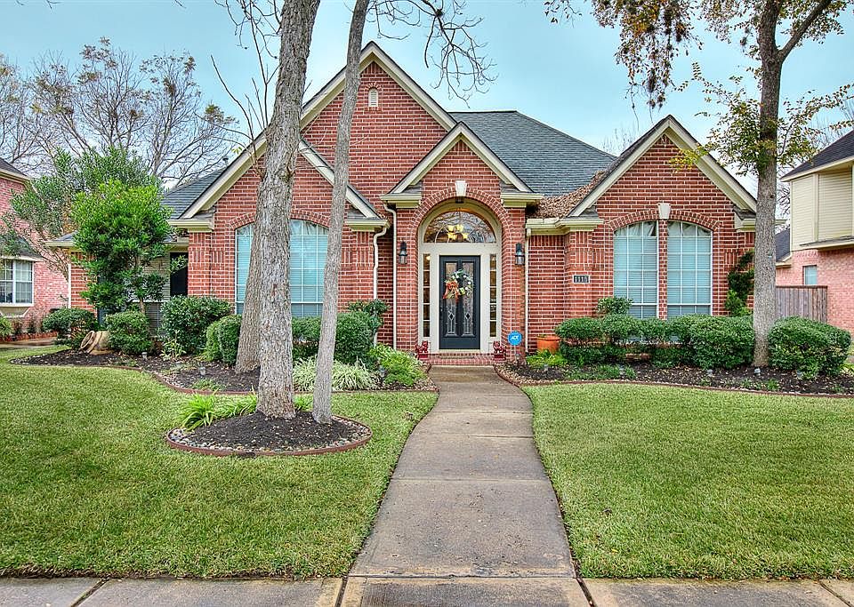 1st image of 1115 Wood Fern Dr