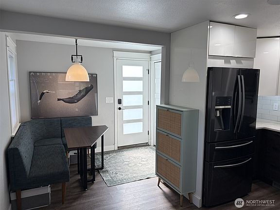 5th image of 13758 3rd Avenue NW