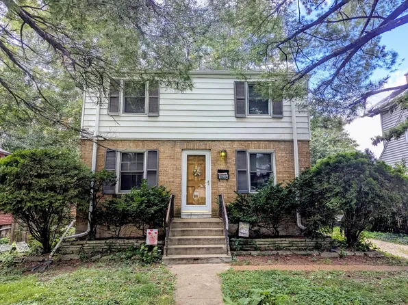 964 S Hillside Ave, Elmhurst, IL 60126