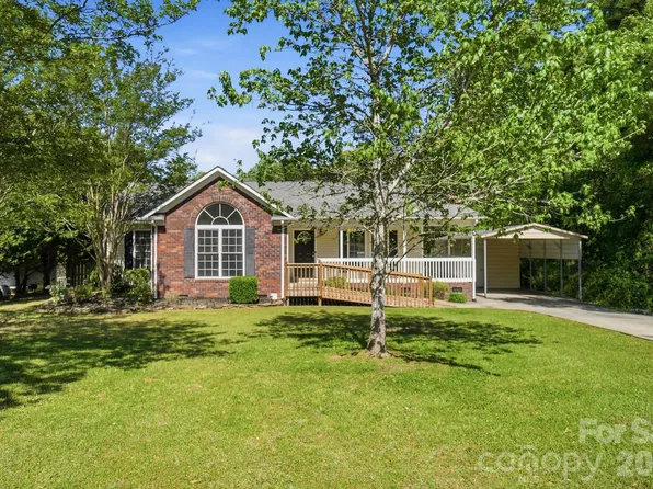 342 Foxlair Ct, Rock Hill, SC 29730