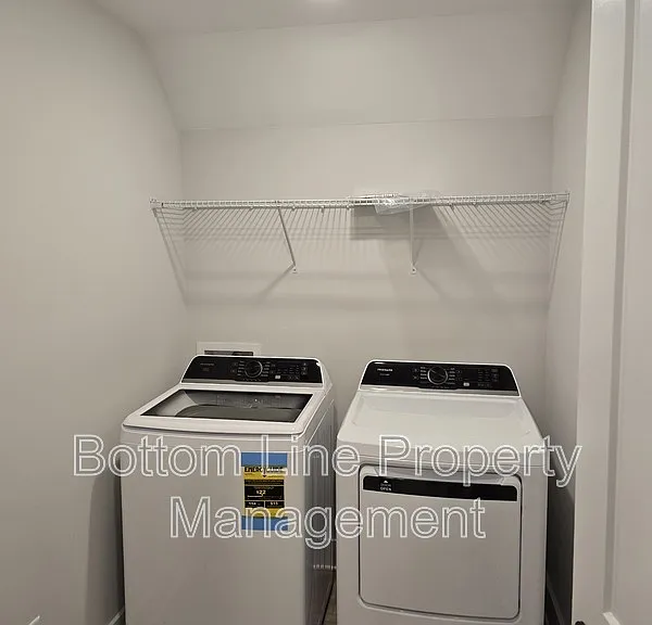 111 Viburnum Rd — Photo 19