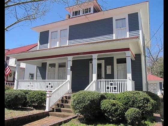 2nd image of 513 Metcalf St