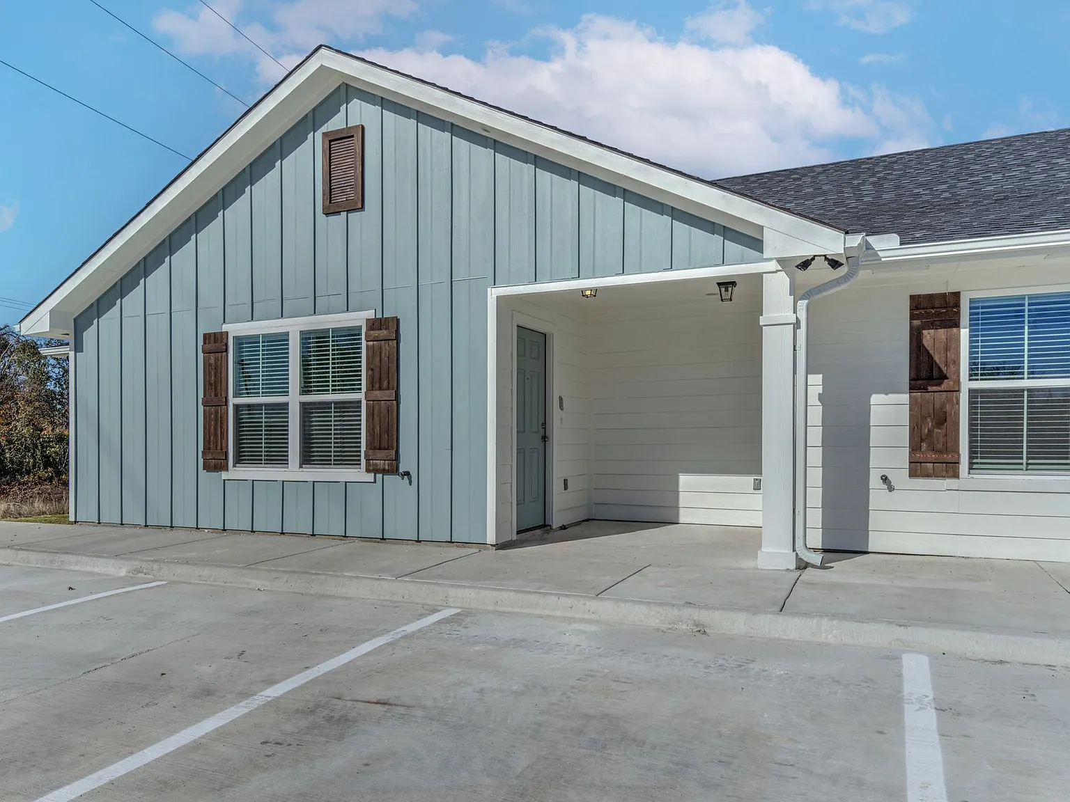 1250 Croft Ln — Photo 4